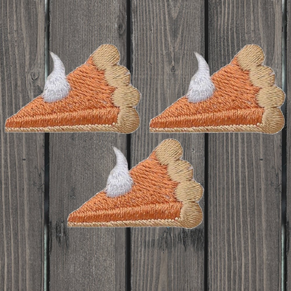 embroidered iron on sew on patch pumpkin pie facing left