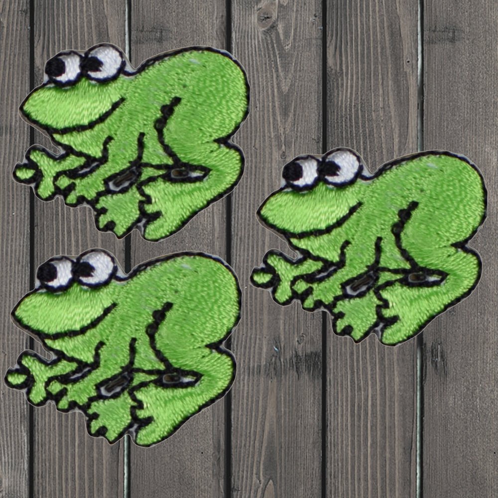 embroidered iron on sew on patch 3 frogs