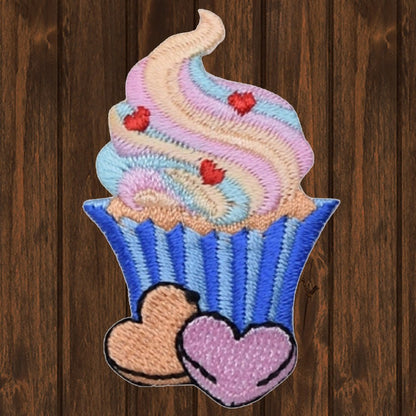 embroidered iron on sew on patch cupcake hearts