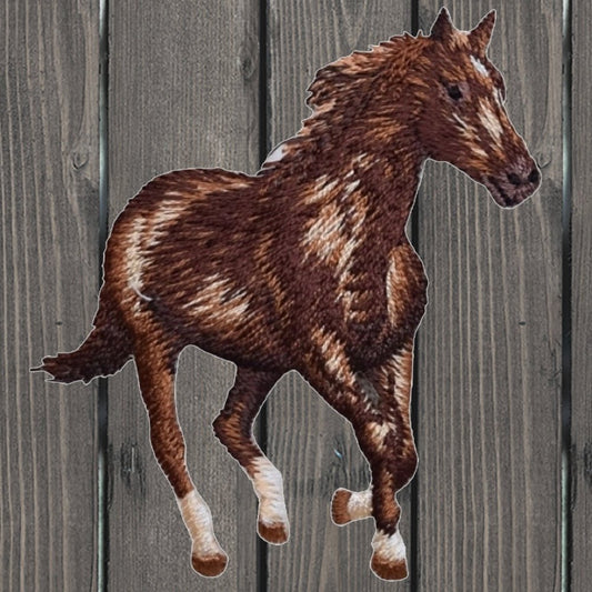 embroidered iron on sew on patch horse gallup right
