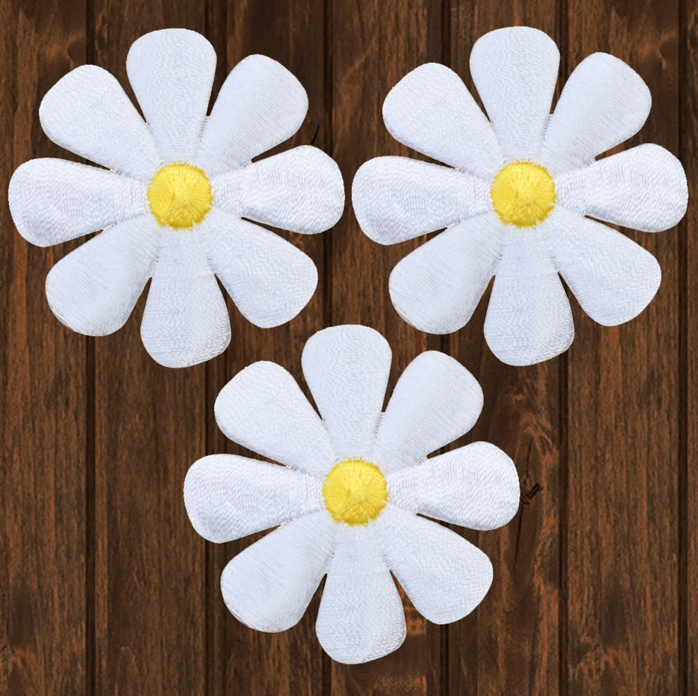 Daisy Embroidered Patch — 3-Pack — Iron On 2 | Paddy's Patches